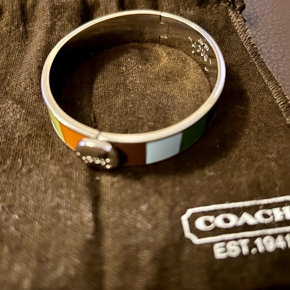 Coach NWOT hinged silvertone color block enamel bracelet. - Picture 5 of 9